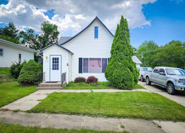 Property at 601 Lincoln St, Madison, NE 68748, 2 beds, 1 bath