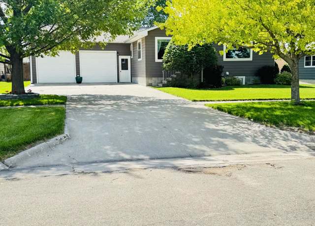 Property at 203 3rd St, Battle Creek, NE 68715, 3 beds, 3 baths