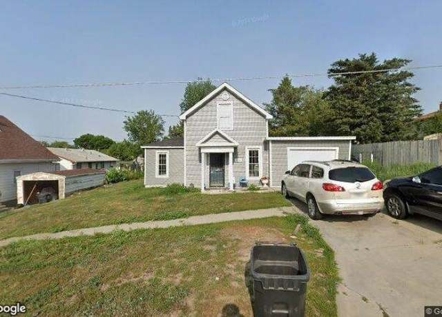 Property at 604 Kent St, Madison, NE 68748, 3 beds, 1 bath