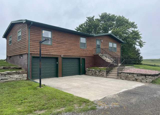 Property at 55242 847 Rd, Norfolk, NE 68701, 3 beds, 2 baths