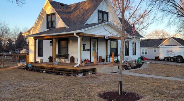 Photo of 208 Kingwood St, Stanton, NE 68779