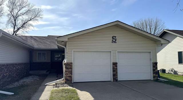 Photo of 411 Lucas St, Pierce, NE 68767