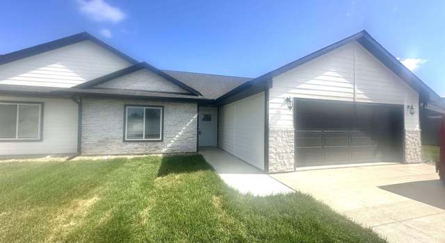 Photo of 710 22nd St, Schuyler, NE 68661