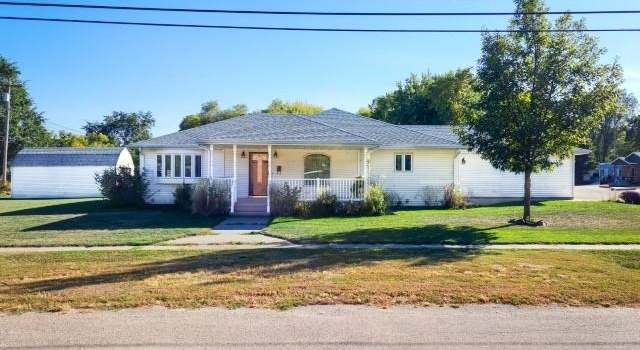 Photo of 301 Elk St, Tilden, NE 68781