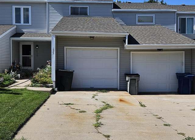 Property at 1523 W 40th St, Kearney, NE 68845, 2 beds, 2 baths