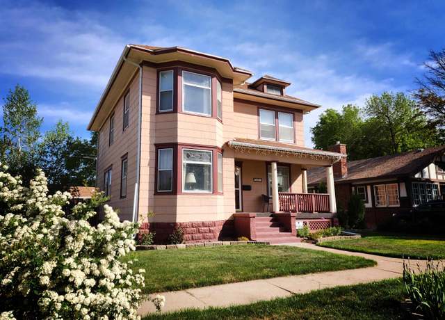 Property at 1304 W Division St, Grand Island, NE 68801, 4 beds, 2 baths