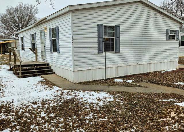 Property at 325 Grand Ave, Kearney, NE 68847, 3 beds, 2 baths