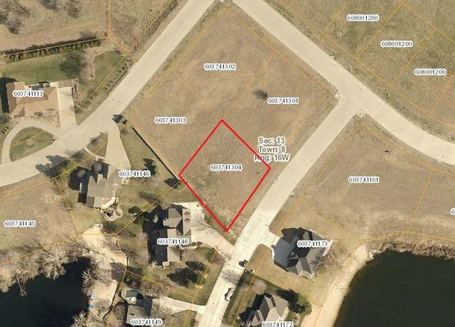 Property at L4 Lake Villa Estates 3rd Addition, Kearney, NE 68847