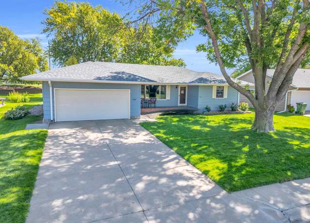 Property at 3407 10th Ave, Kearney, NE 68845, 4 beds, 4 baths