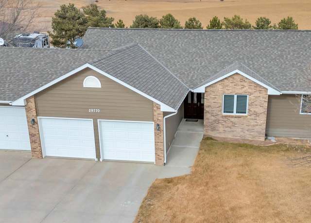 Property at 29770 115th Rd, Kearney, NE 68847, 4 beds, 3 baths