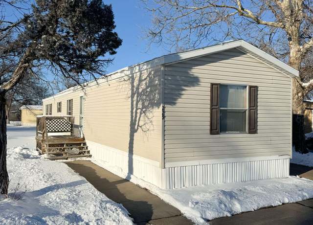Property at 2900 Grand Avenue #229 Ave, Kearney, NE 68847, 3 beds, 2 baths