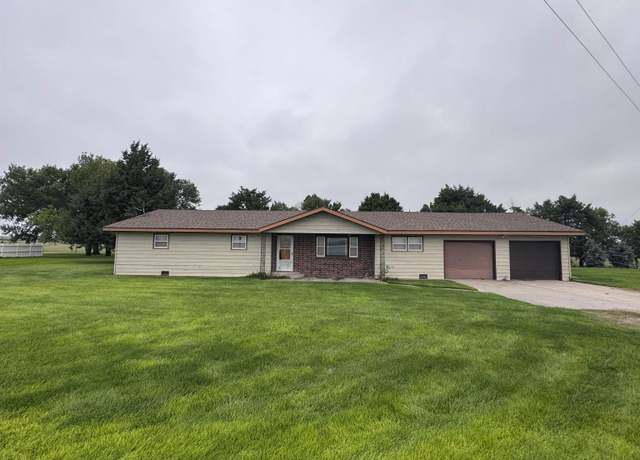 Property at 41995 E Highway 23, Farnam, NE 69029, 3 beds, 2 baths