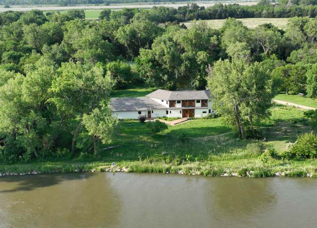 Property at 45324 Kilgore Rd, Gibbon, NE 68840, 4 beds, 3 baths
