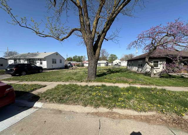 Property at 2008 13th Ave, Kearney, NE 68845