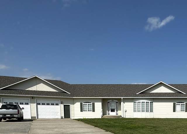 Property at 19510 W Old Sod Rd, Holstein, NE 68950, 6 beds, 4 baths