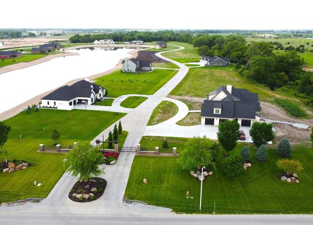 Property at 2207 Turkey Crk, Kearney, NE 68845