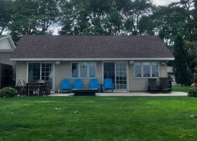 Property at 52 North Shore Dr8, Johnson Lake, NE 68937, 3 beds, 1 bath