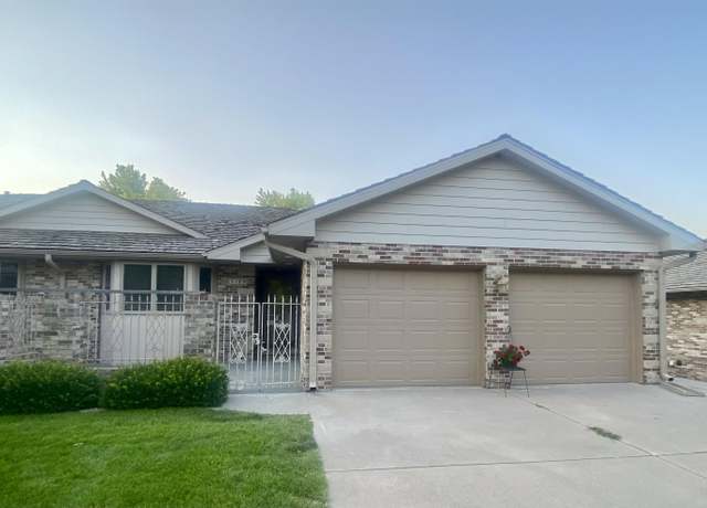 Property at 5109 Parklane Dr, Kearney, NE 68847, 3 beds, 2 baths