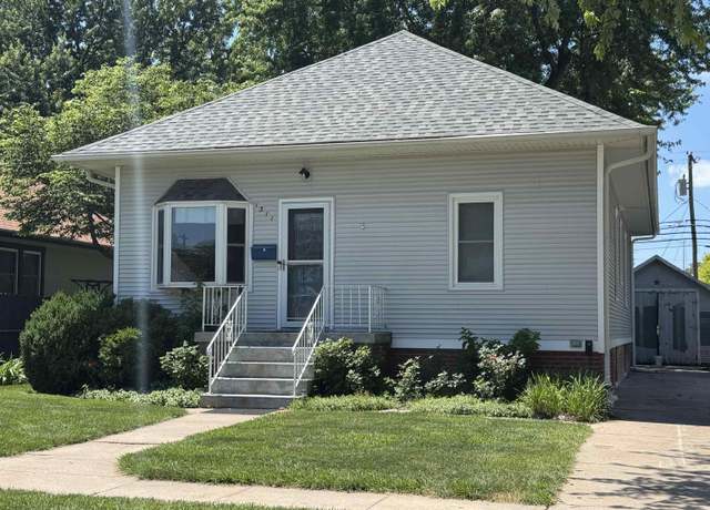 Property at 1311 N Kansas Ave, Hastings, NE 68901, 2 beds, 1 bath