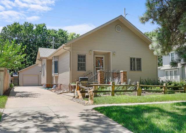 Property at 1407 N Denver Ave, Hastings, NE 68901, 3 beds, 2 baths