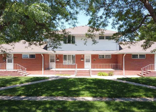 Property at 15-21 W 26th St, Kearney, NE 68847, 9 beds, 5 baths