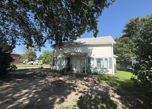 Property at 323 Milan Ave, Ravenna, NE 68869, 3 beds, 1 bath