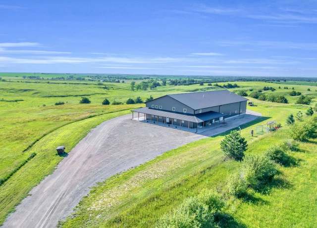 Property at 29472 265th Rd, Pleasanton, NE 68866, 4 beds, 2 baths