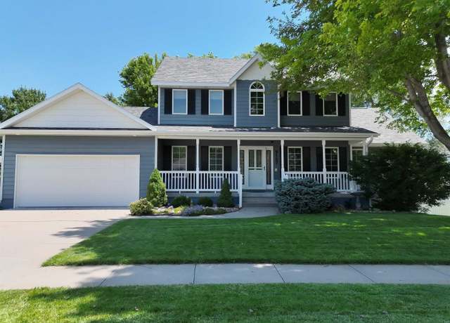 Property at 5107 H Avenue Pl, Kearney, NE 68847, 3 beds, 4 baths