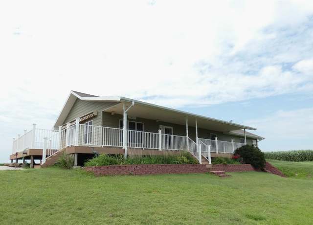Property at 6213 E 11th St, Kearney, NE 68847, 3 beds, 1 bath