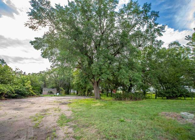 Property at 245 Ave M, Kearney, NE 68847