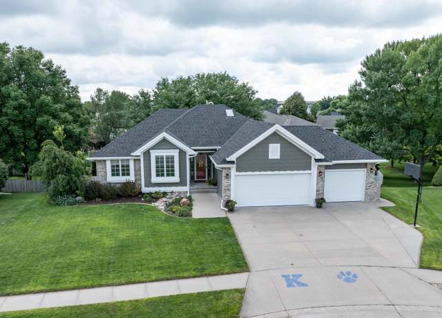 Property at 5204 G Avenue Pl, Kearney, NE 68847, 6 beds, 3 baths