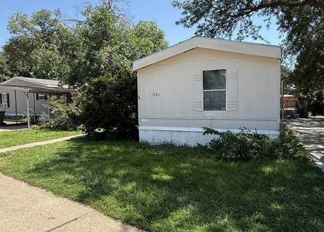 Property at 2900 Grand Avenue #221 Ave, Kearney, NE 68847, 3 beds, 2 baths