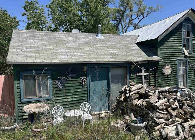 Property at 201 Badger St, Stockville, NE 69042