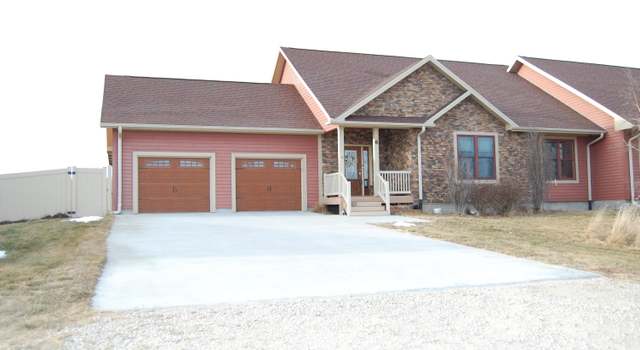 Photo of 6 Tulleymore Ln, Axtell, NE 68924