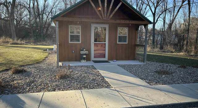 Photo of 205 Elm St, Sumner, NE 68878