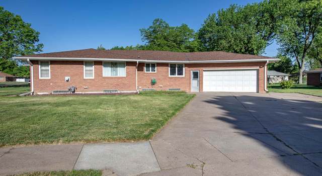Photo of 1204 W 12th St, Hastings, NE 68901