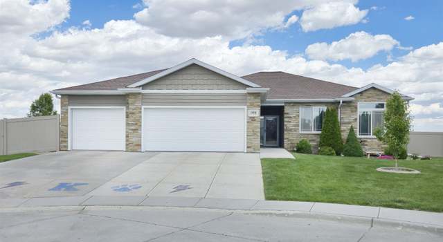 Photo of 1408 E 65th Street Pl, Kearney, NE 68847