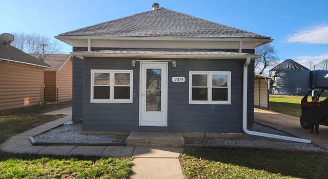 Photo of 719 Stewart St, Campbell, NE 68932