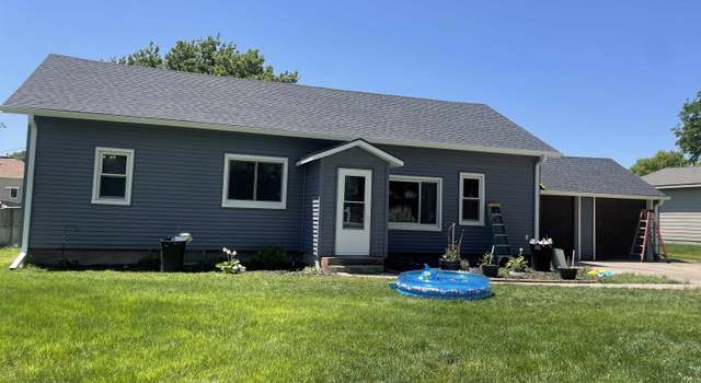 Photo of 1912 J Ave, Gothenburg, NE 69138