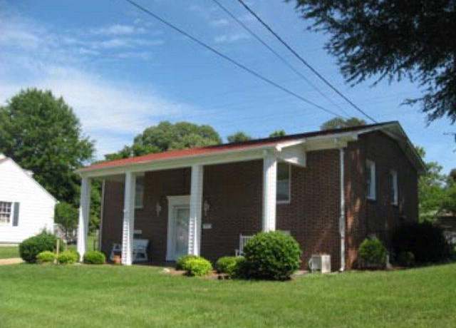 Property at 127 Summit Rd, Danville, VA 24540, 3 beds, 2 baths
