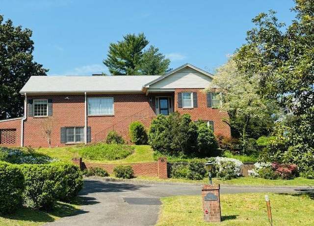 Property at 131 Primrose Pl, Danville, VA 24541, 4 beds, 3.5 baths