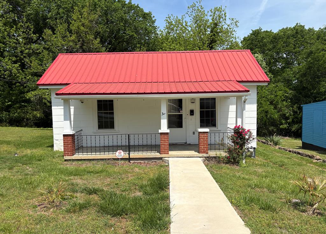 Property at 311 Plum St, Danville, VA 24540, 2 beds, 1 bath