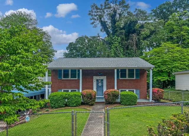 Property at 110 Wendell Ct, Danville, VA 24540, 4 beds, 2 baths