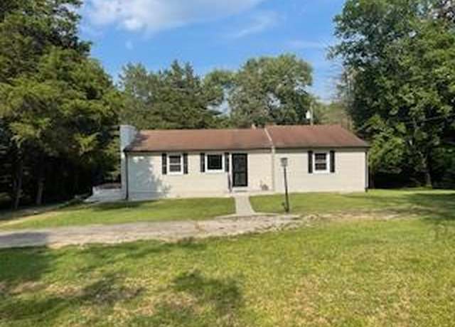 Property at 1512 Mount Cross Rd, Danville, VA 24540, 3 beds, 2 baths