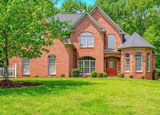Property at 113 Hemlock Dr, Danville, VA 24540, 6 beds, 4 baths