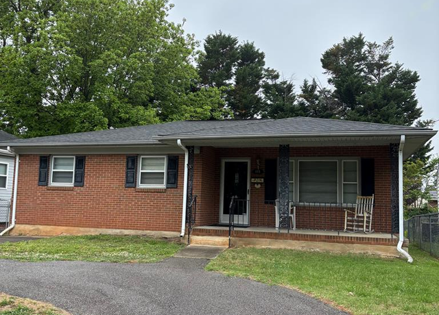 Property at 111 Howeland Cir, Danville, VA 24541, 3 beds, 1 bath