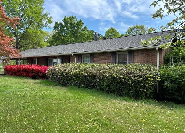Property at 114 Vine Cir, Danville, VA 24540, 3 beds, 3 baths
