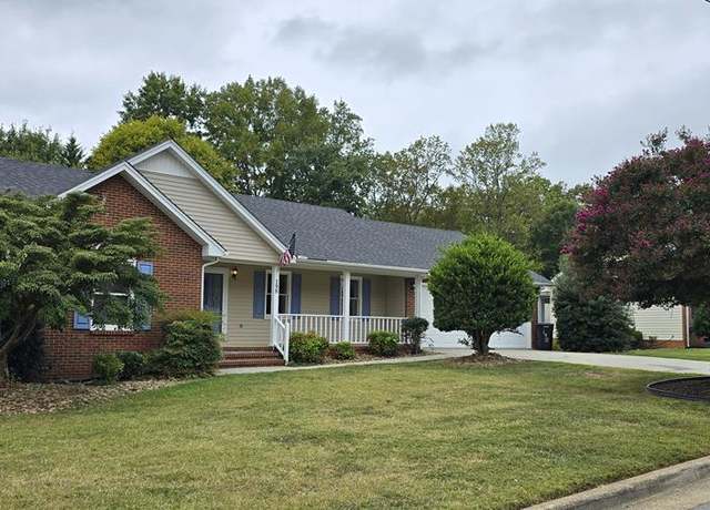 Property at 198 Robinwood Pl, Danville, VA 24540, 4 beds, 3 baths