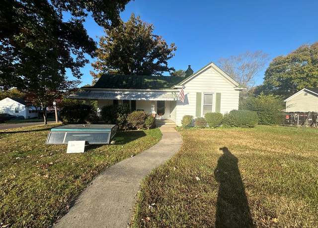 Property at 1703 Glenn St, Danville, VA 24540, 2 beds, 1 bath