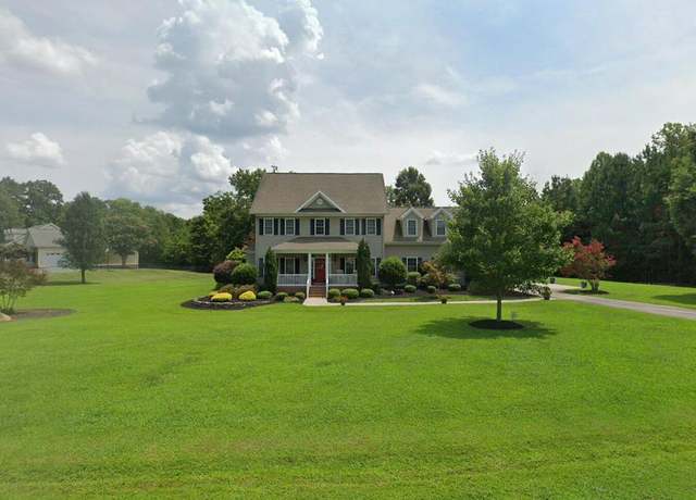 Property at 763 Meadowview Dr, Danville, VA 24541, 4 beds, 2.5 baths